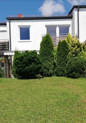 Donauwörth: Reihenhaus mit Garten in schöner Lage