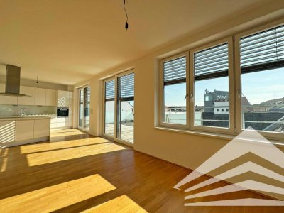 PROMENADE: Einzigartiges Penthouse mit Sauna &amp; Domblick-Terrasse in Bestlage