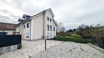 Tolle Dachgeschosswohnung mit Blick ins Grüne