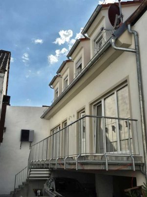 Stadtmauerhaus als Wohnung zu mieten, Erstbezug