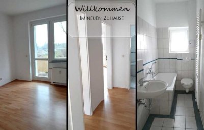 Wie wär`s damit? Attraktive Drei-Zimmer-Wohnung mit Balkon