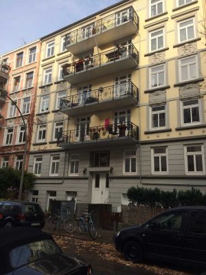 Altbauwohnung 3 Zimmer Nahe UKE, teilmöbliert