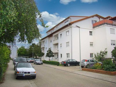 Großzügiges Wohnen mit Dachterrasse und herrlichem Ausblick über Lampertheim