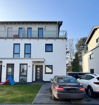 Ihr neues Zuhause in Bonn - Moderne 3-Zimmer-Maisonette Wohnung