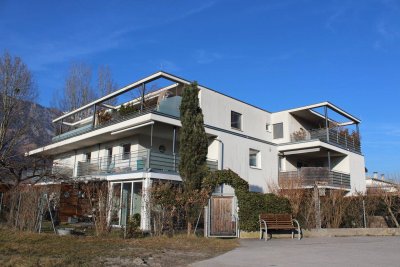 Helle 3,5 Zimmerwohnung in erholsamer Lager