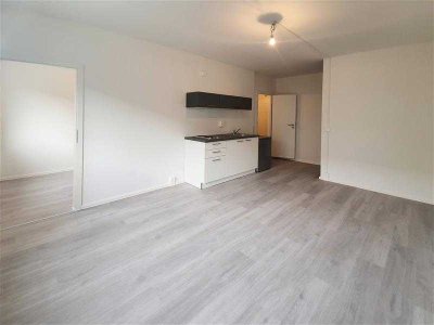 ***NEU renovierte 2-Zimmer-Wohnung mit Einbauküche*** in Leipzig-Grünau ab 1. April