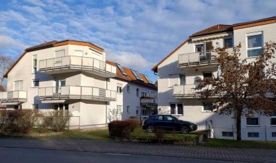 Tolle 2-Zimmer-Wohnung in 8 ParteienHaus: Baujahr 1994 mit EBK in Heusenstamm am Waldrand von PRIVAT