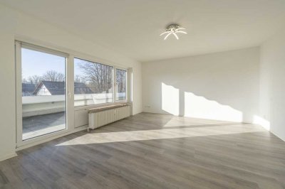 Sopart Immobilien - Helle 1-Zimmer-Wohnung mit großer Dachterrasse 
- renoviert und bezugsfertig