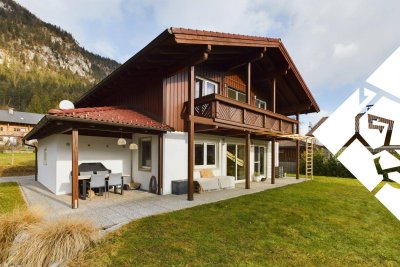 Lichtdurchflutetes Einfamilienhaus mit großzügigem Garten in absoluter Ruhelage und Seenähe