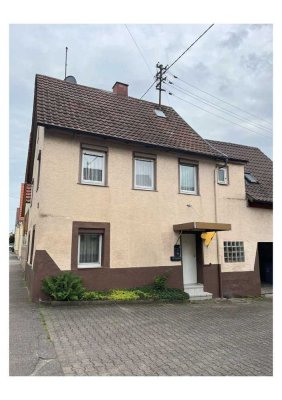 **Charmantes, kleines Einfamilienhaus**