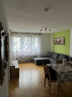 Trier Weißmark-Feyen, 2 Zimmer Wohnung mit Einbauküche und Balkon zu vermieten