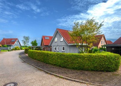 GEMÜTLICHES EINFAMILIENHAUS FÜR DIE KLEINE FAMILIE