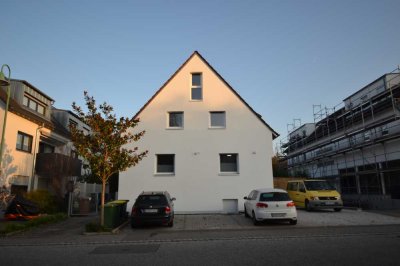 Schöne 3,5-Zimmer-Wohnung mit großer Terrasse und Einbauküche in Remseck am Neckar