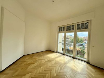 Helle 4-Raum-Altbauwohnung mit Balkon in Grimma