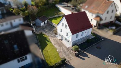 Kernsaniertes Einfamilienhaus mit großem Garten