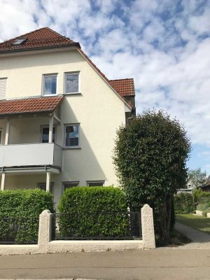 Gepflegte 5-Zimmer-Doppelhaushälfte mit EBK in Weingarten
