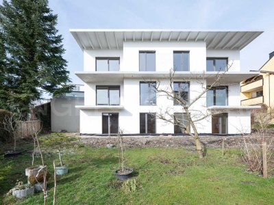 Haus in Haus mit Terrasse, Balkon und Garten