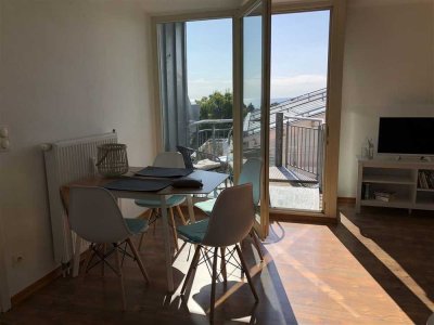 Kleine Dachgeschosswohnung im historischen Gebäude mit Blick auf die Ostsee