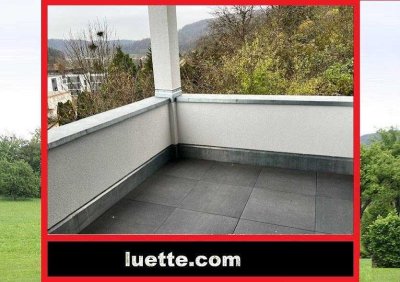 Neubauerstbezug, exklusive, geräumige 3-Zi-Terrassen-ETW, Lift, ca. 106 m² Wohnfl., grosser überd...