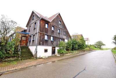 Charmantes Schäferhaus mit Werkstatt und Garten in idyllischer Lage in Ermershausen