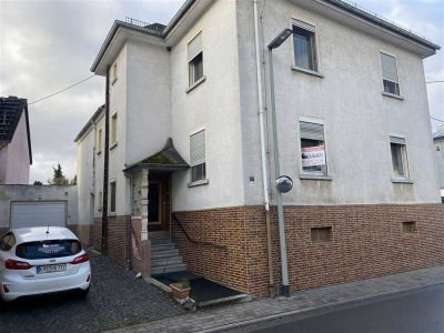 großzügiges Einfamilienhaus mit Potential in Birlenbach - mit Garten und Garage und Nebenräumen