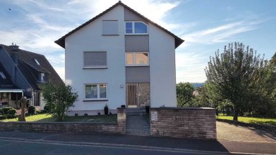 Sonnige, gepflegte 4-Zimmer-EG-Wohnung mit Süd/West Balkon in Haard