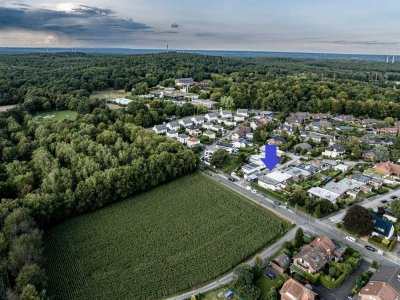 Bungalow und Zweifamilienhaus am Eingang zur Haard -  Kombination aus  Eigennutzung u. Kapitalanlage