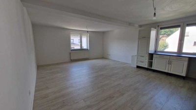 Schöne, renovierte 2,5  ZKB - Wohnung mit 70 m2 in 56479 Neunkirchen