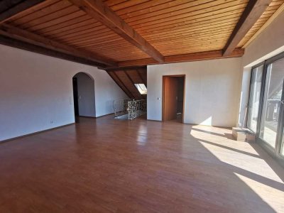 690 € - 107 m² - 3.0 Zimmer Wohnung in Gambach