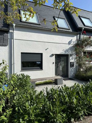 �Familienfreundliches Reihenmittelhaus in ruhiger & verkehrsgünstiger Lage in Bergisch Gladbach �