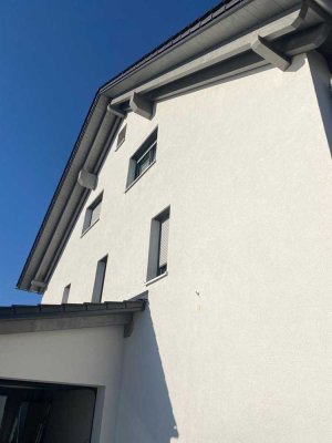 Hochwertiges 2-3 Familienwohnhaus in Top Lage von Wörth am Rhein