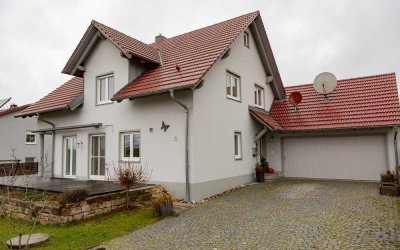 Familienidylle in Schernfeld: Großzügiges Einfamilienhaus in ruhiger Lage | ohne Provision