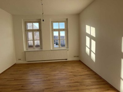 Große, helle Altbauwohnung in Merseburg – 4 Zimmer, ideale Lage und viel Charme!