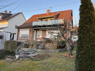 Sindelfingen: 1-2-Familienhaus mit großem Potenzial