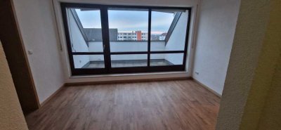 2-Zimmer-Wohnung mit Einbauküche und Dachterrasse