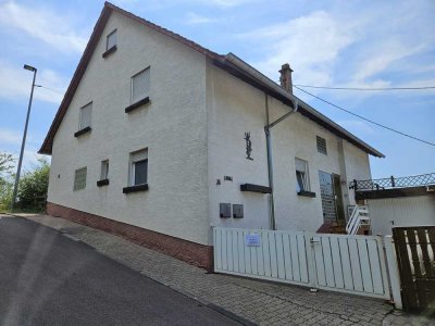 Einfamilienhaus mit 2 Wohnungen in Bundenthal