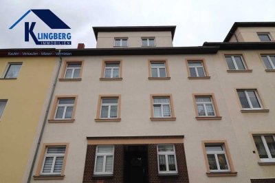 Moderne 2-Raum-Wohnung mit Tageslichtbad und verglasten Balkon zu vermieten!