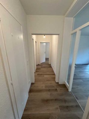 Alles neu! 3-Zimmer Familienwohnung in Meiderich..