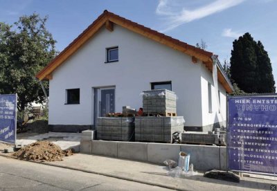 Seniorengerecht!  KFW55 -Tinyhouse mit 75 m² und eigenem Garten