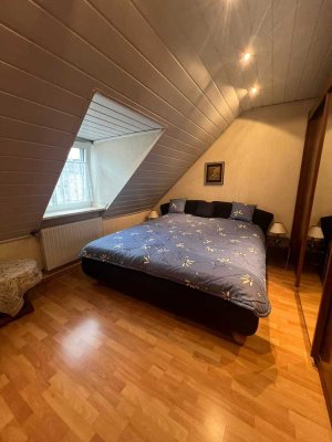 Zentrale 3 Zimmer Wohnung mit Stellplatz & neuer Küche