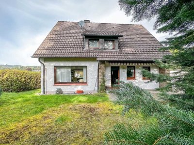 Idyllisches Einfamilienhaus mit traumhaftem Garten und 4 Zimmern!