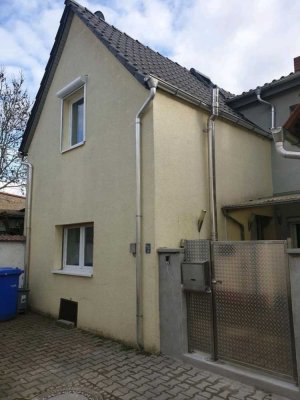 Haus zur Vermietung / Wohnung Osthofen