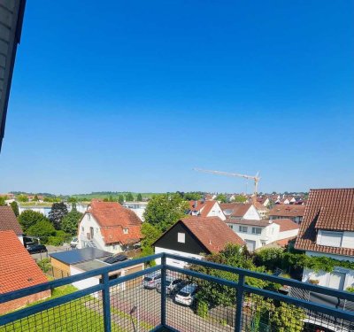 *Erstbezug* 1-Zi-Apartment mit Balkon & EBK in Güglingen