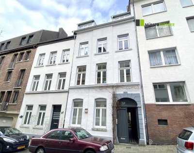 Gemütliche  Maisonettewohnung im 2. Obergeschoss und Dachgeschoss mit Terrasse und Kamin