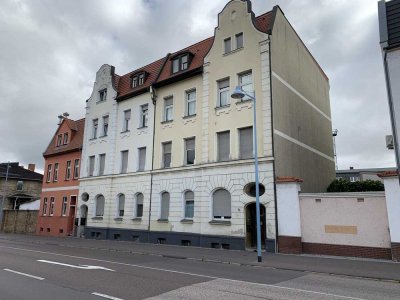 4 Zimmer Wohnung mit Balkon