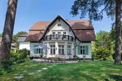 Traumhafte Landhausvilla mit Blick auf die Rehwiese