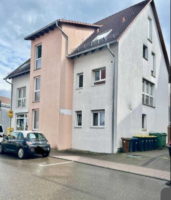 Schöne 5-Zimmerwohnung im Herzen von Gemmrigheim