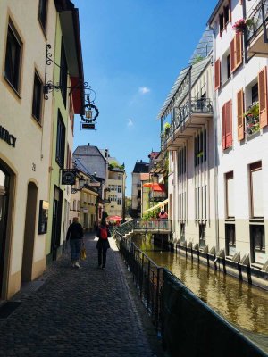 2-Zimmer-Wohnung in Freiburger Bestlage / Apartment in the heart of Freiburg's old town