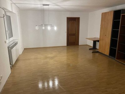 2,5-Zimmer Einliegerwohnung mit Aussicht und Terrasse