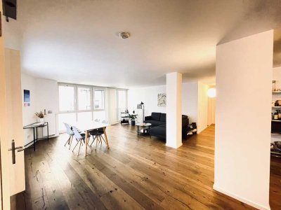 WG willkommen*exklusive loftige Altbau-Etage*kernsaniert*teilmöbliert*Terrasse*EBK*G-WC*Hinterhaus